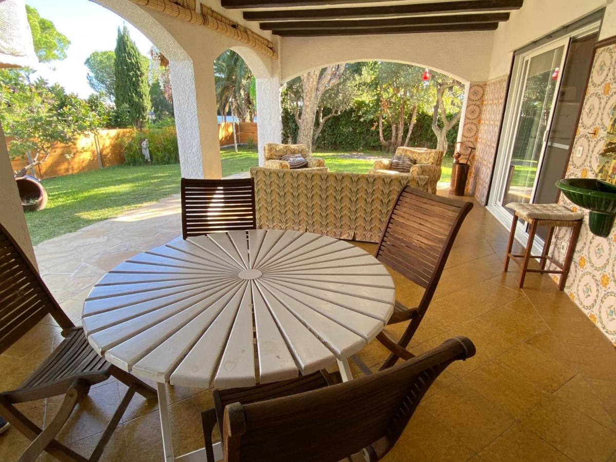 Villa Sitges El Ranch Amaizing Outdoor Areas Beaches At 5 Minutes Walk Sitges At 15 Min Drive Ac Pool Jacuzzi & Garden Xxl Calafell Eksteriør billede